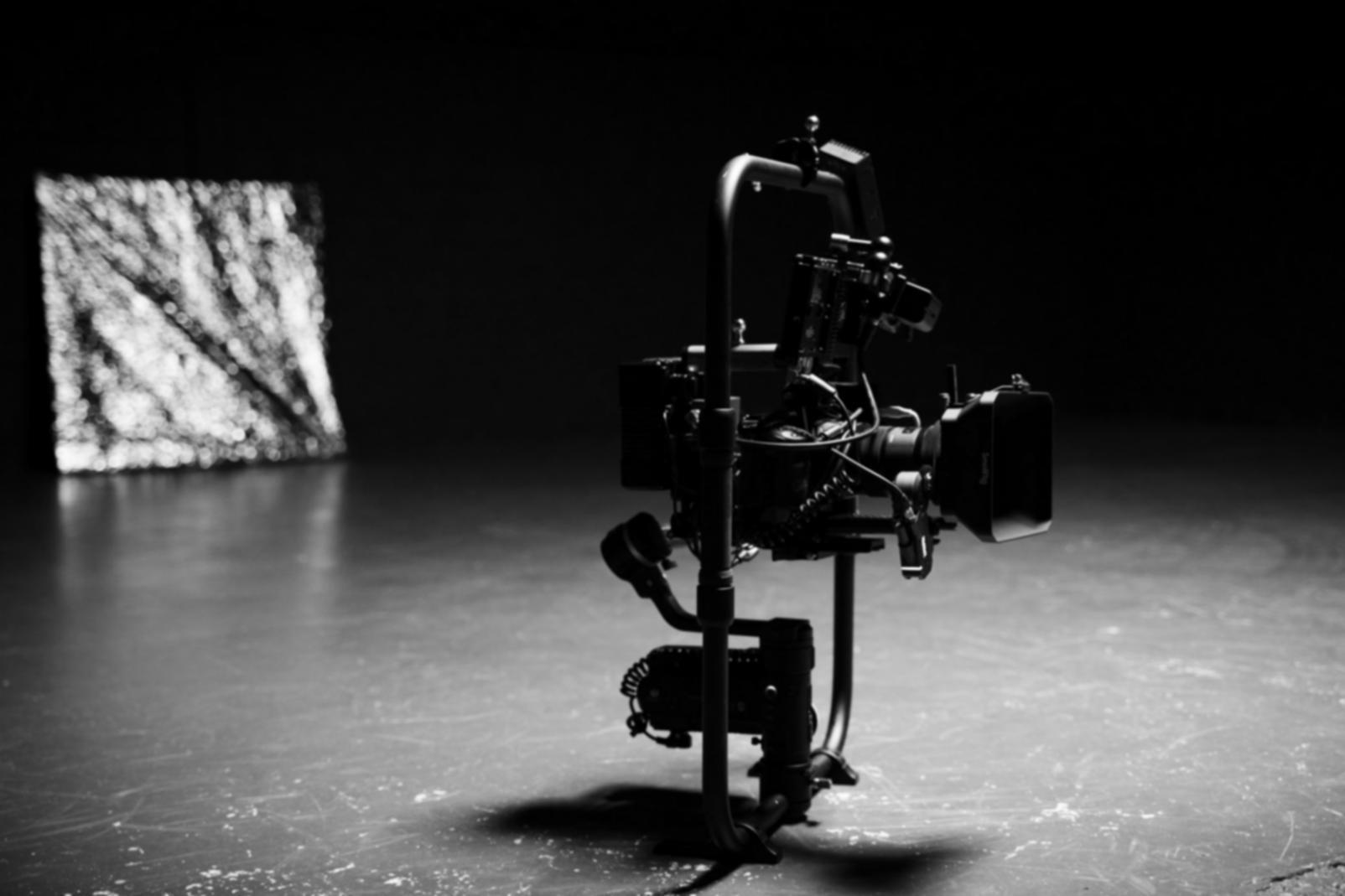 Sessione di lavoro su progetto motion graphics complesso